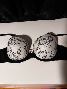 Victoria's Secret Black and White Lace Demi Bra with Pink Bow Accent